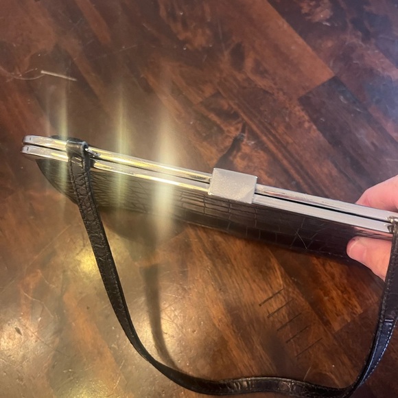 Ann Taylor Elegant Black Crocodile-Embossed Women's Bag - Picture 6 of 8